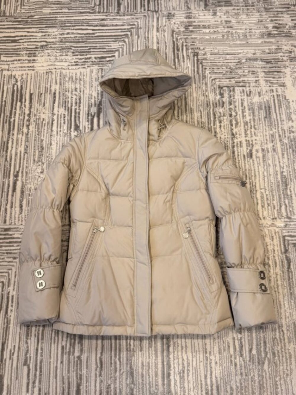 New Calvin Klein women's small down-fill Winter cream puffer coat